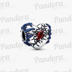Pandora Stranger Things Glow-in-the-dark Heart Charm